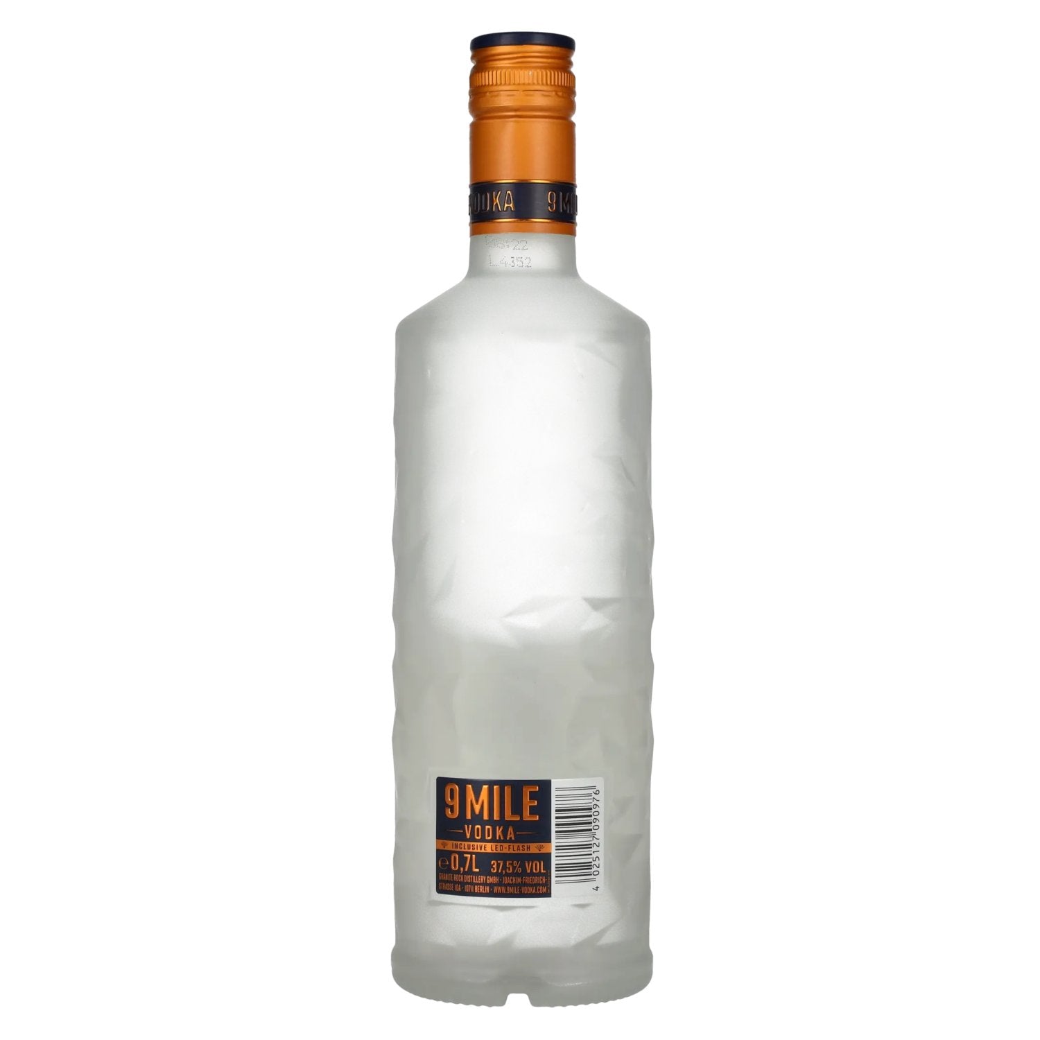 9 Mile Vodka 37.5% Vol. 0.7l + LED light sticker