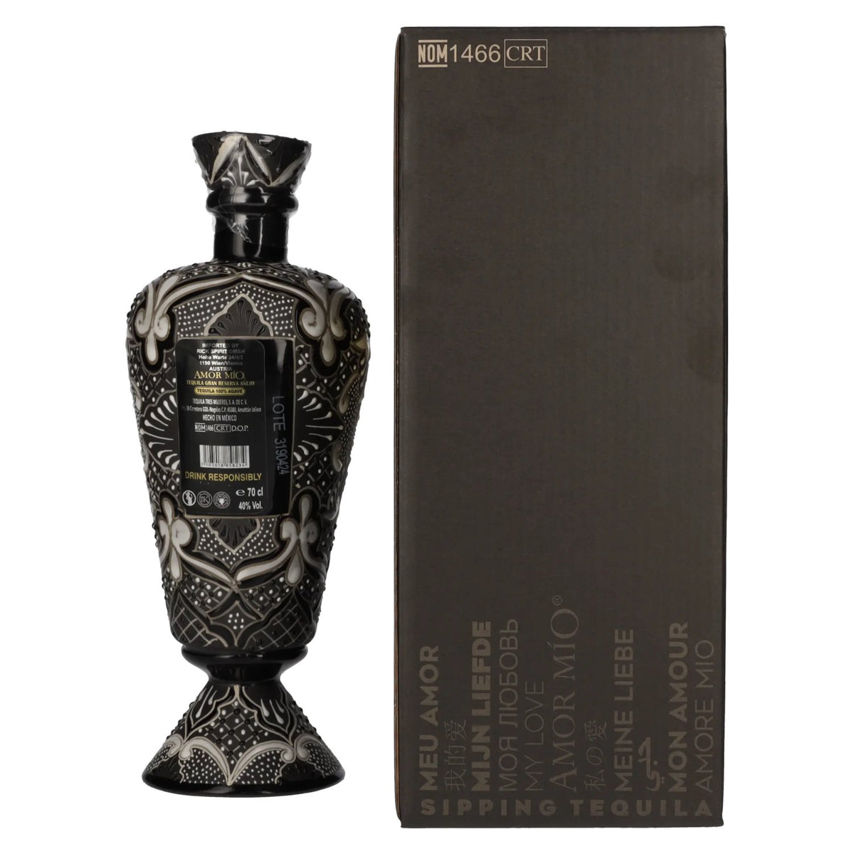 Amor Mío Tequila Gran Reserva Añejo 100% Blue Agave 40% vol. 0.7 l in a gift box