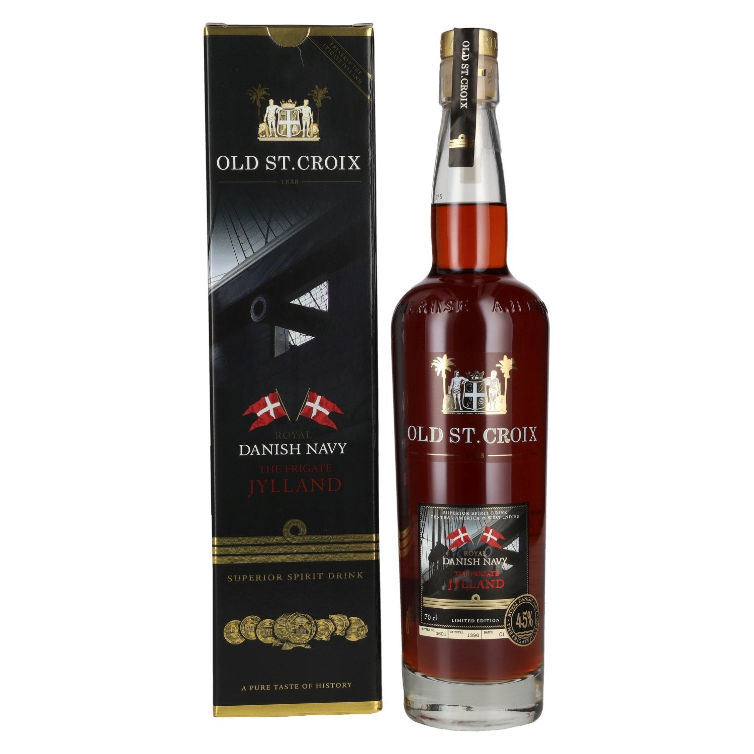 Old St. Croix A.H. Riise Koninklijke DANISH NAVY Het Fregat JYLLAND Superieure gedistilleerde drank 45% Vol. 0,7l in geschenkverpakking